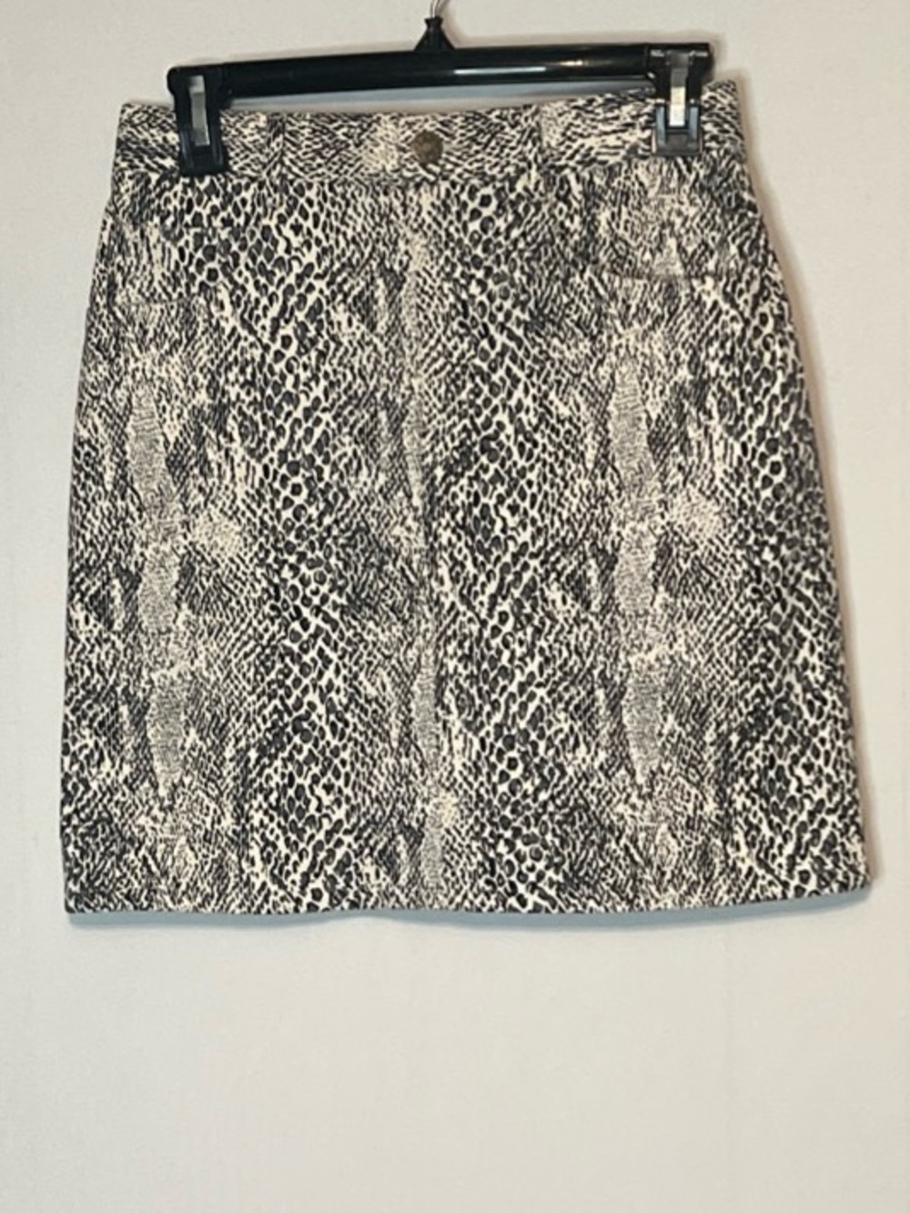 Moda International Skirt Animal Print Pull On Zip Front 5 Pocket Size 4 USA